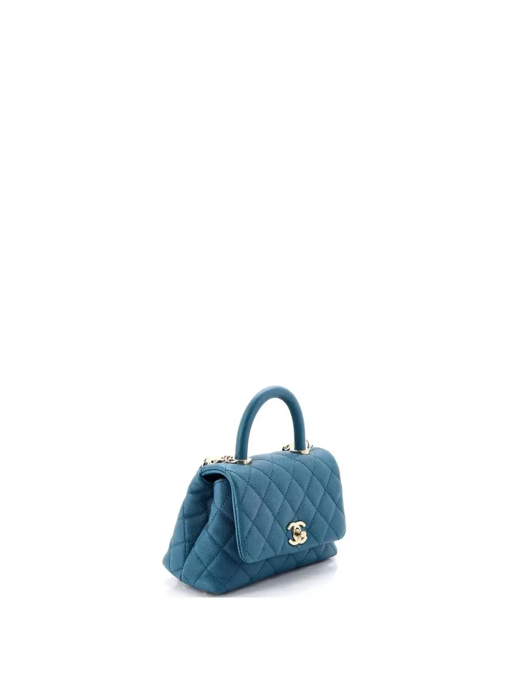 CHANEL elevate your